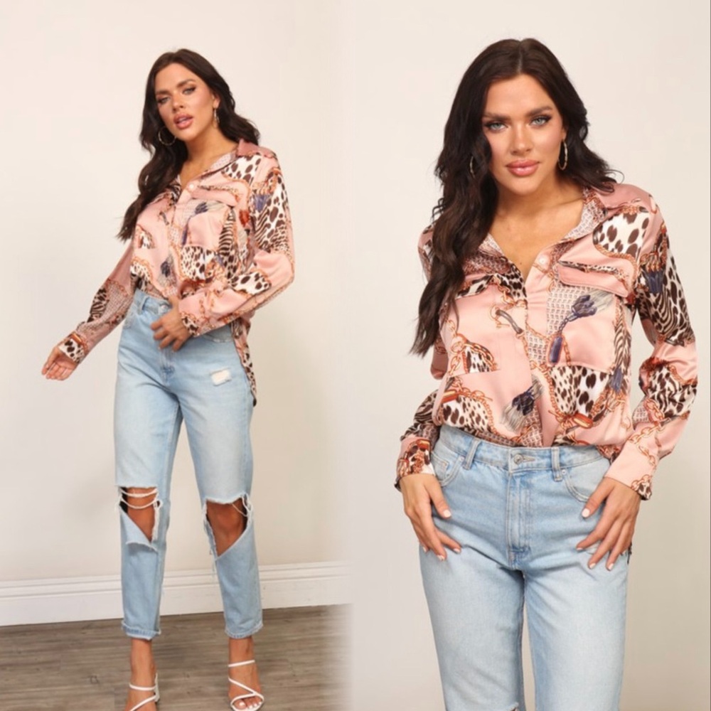 Chain and animal print button down satin polyester top - Picture 9 of 10